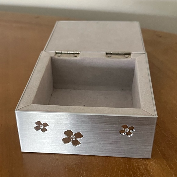 Jewlery box - Picture 4 of 5